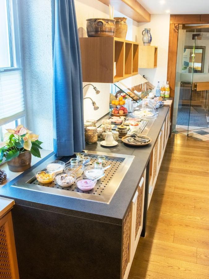 Gasthof Landhotel Hirsch Ostrach Bagian luar foto