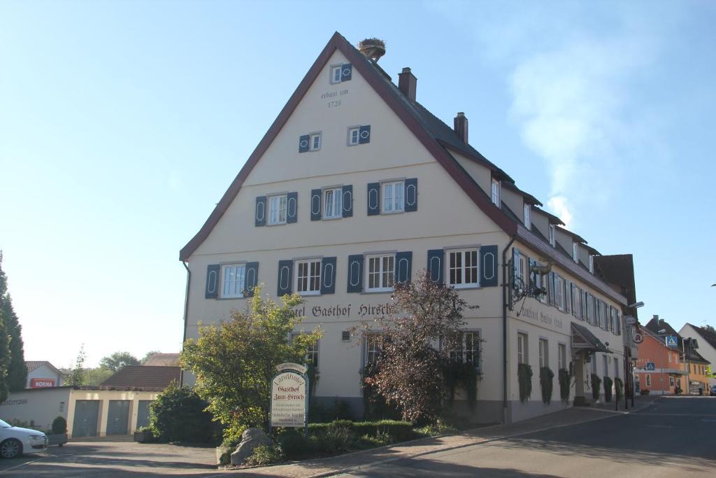 Gasthof Landhotel Hirsch Ostrach Bagian luar foto